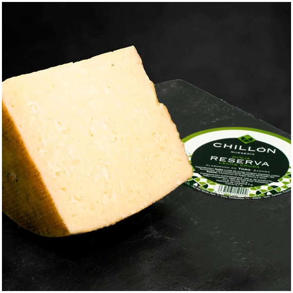 Cuña de queso de oveja reserva CHILLON